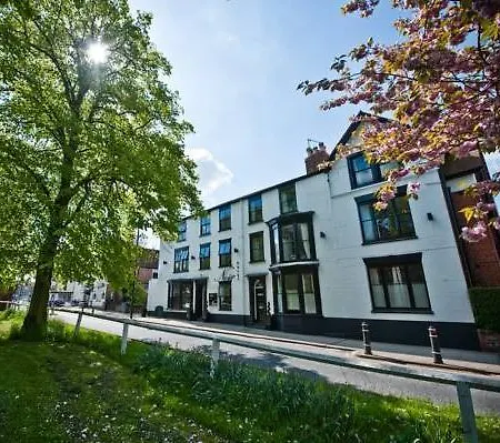 Noir Hotel York