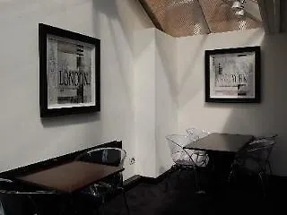Noir 3* York