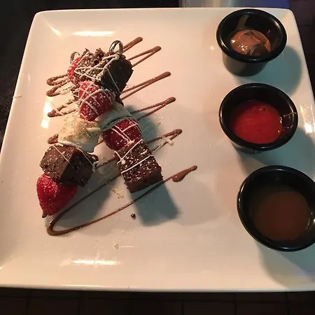 Noir 3* York