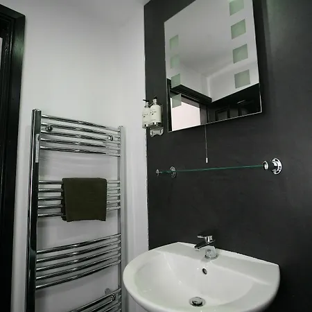 Hotel Noir 3*